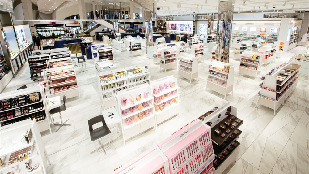 Stunning Makeup Display Stands for Your Cosmetic Counter