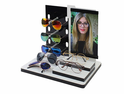 Acrylic_display_for_glasses