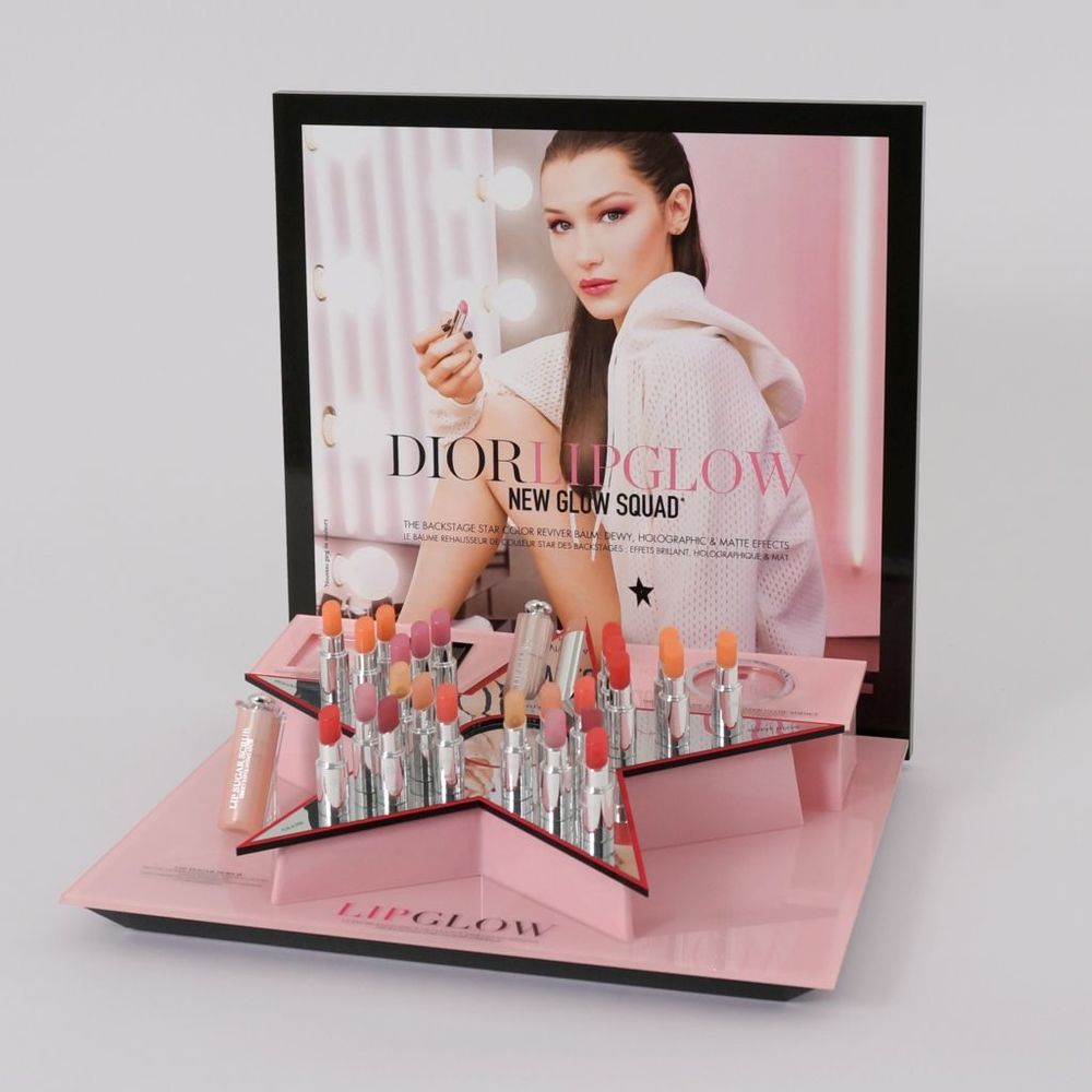 Display_stand_for_lipstick
